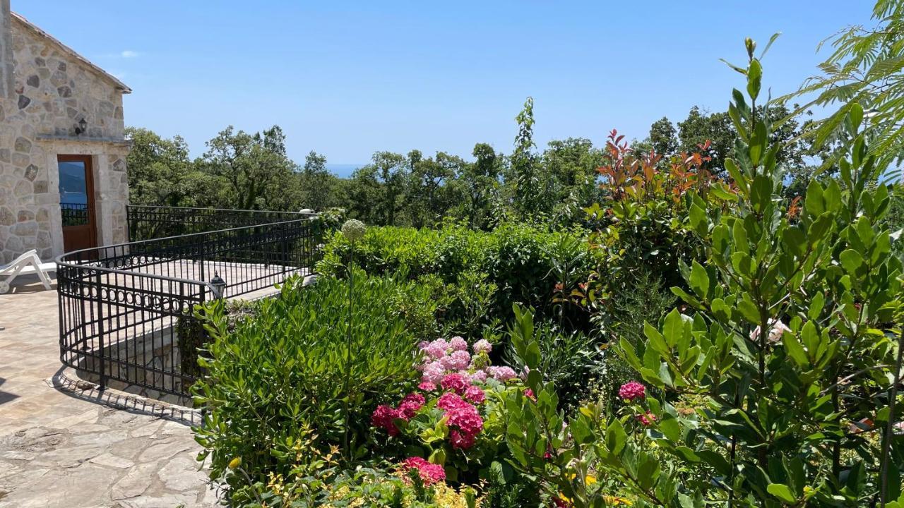 Mountains Villa Near Budva Exterior foto