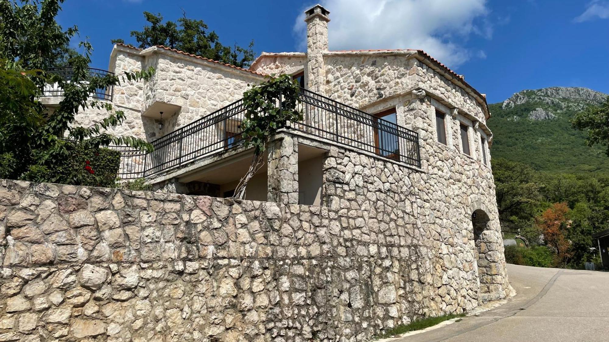 Mountains Villa Near Budva Exterior foto